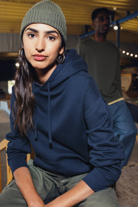 NS436 - Sweat-shirt à capuche à épaules tombantesunisexe